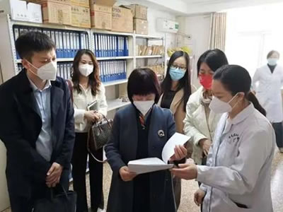 省卫健委专家莅临卧龙区对出生医学证明管理工作进行现场调研质控